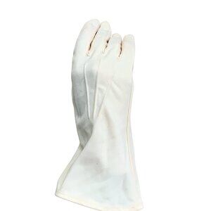 VTG Womens Pair of Dressy Gloves Off-White/Ivory Trapunto Stitching Accent  #92R